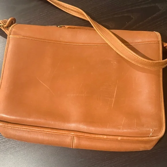 Vintage Coach Metropolitan Brief #5180 - Picture 3 of 5